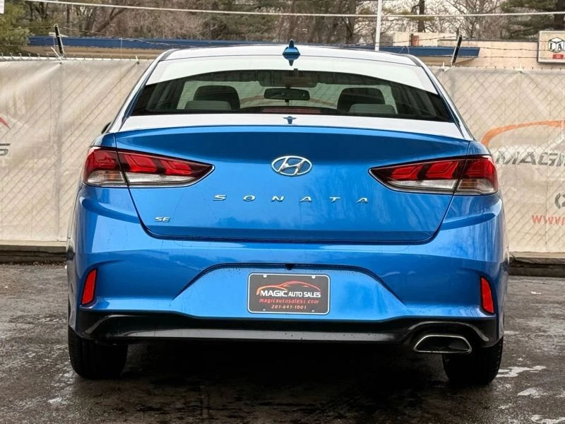 2019 Hyundai Sonata - Image 10 of 12