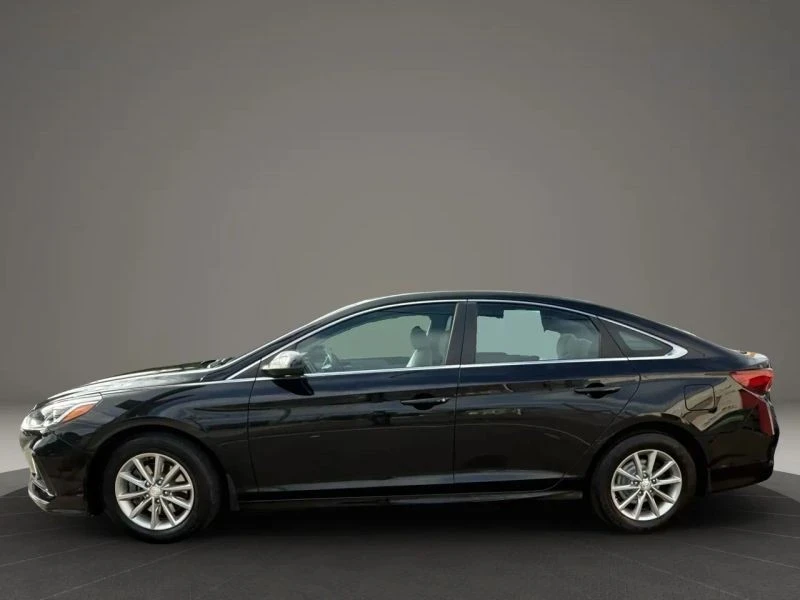 2019 Hyundai Sonata - Image 8 of 12