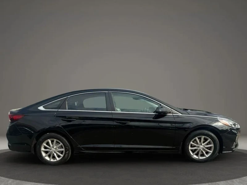 2019 Hyundai Sonata - Image 4 of 12