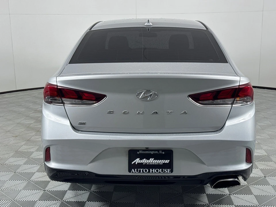 2019 Hyundai Sonata - Image 6 of 12