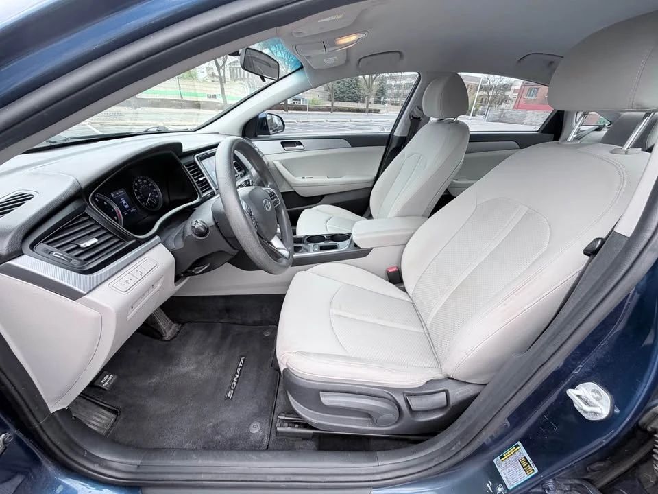 2019 Hyundai Sonata - Image 9 of 20
