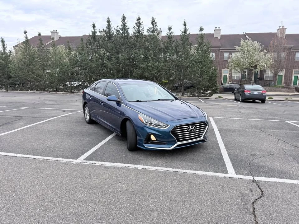 2019 Hyundai Sonata - Image 2 of 20