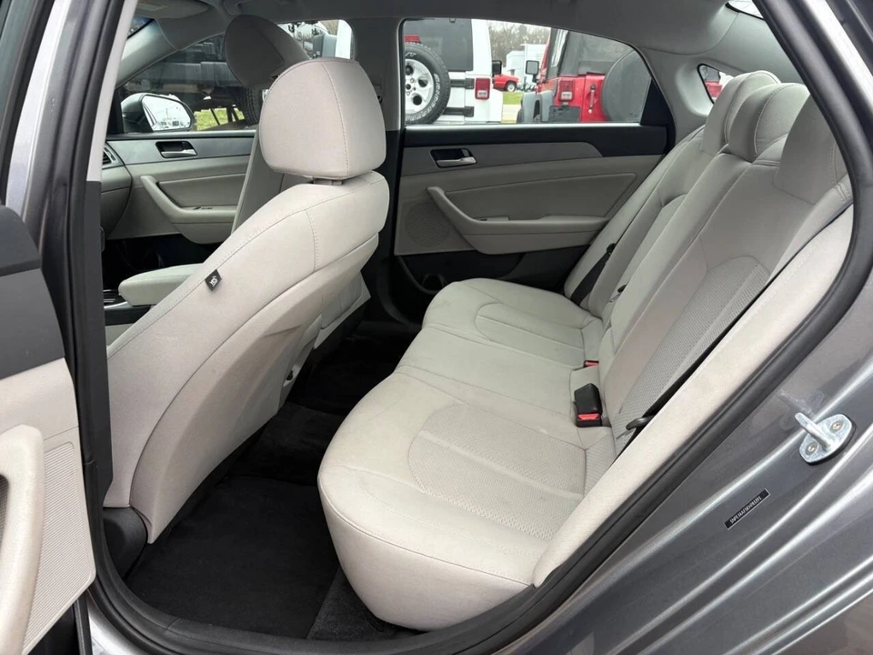 2019 Hyundai Sonata - Image 9 of 12