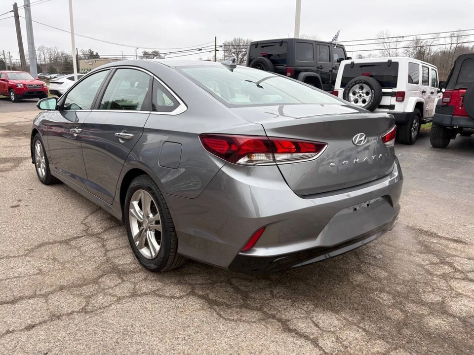 2019 Hyundai Sonata - Image 7 of 12