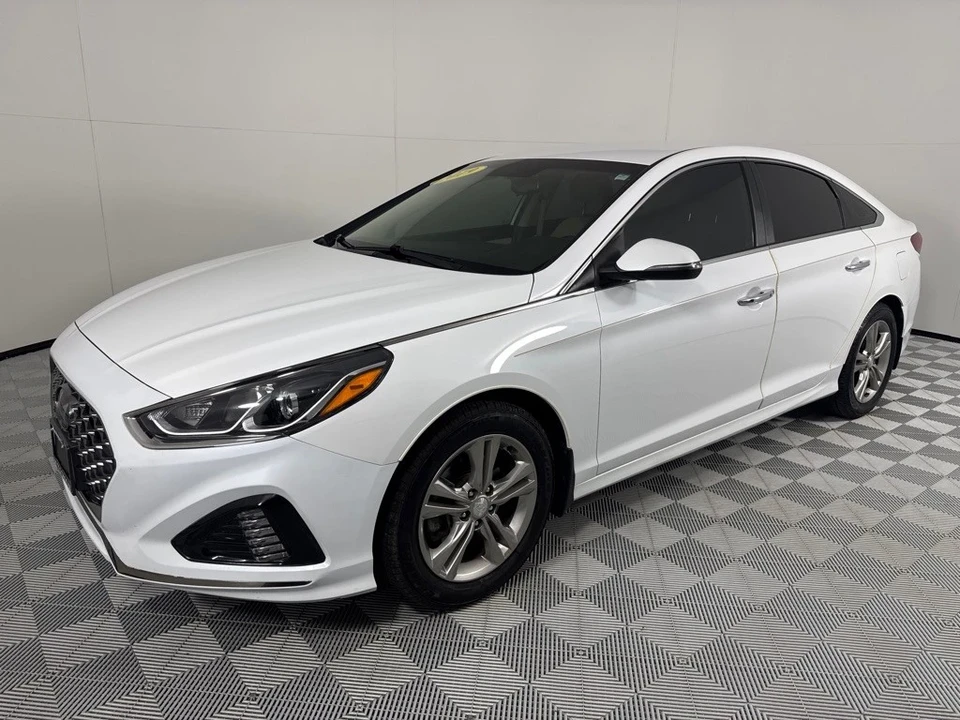 2019 Hyundai Sonata - Image 10 of 12