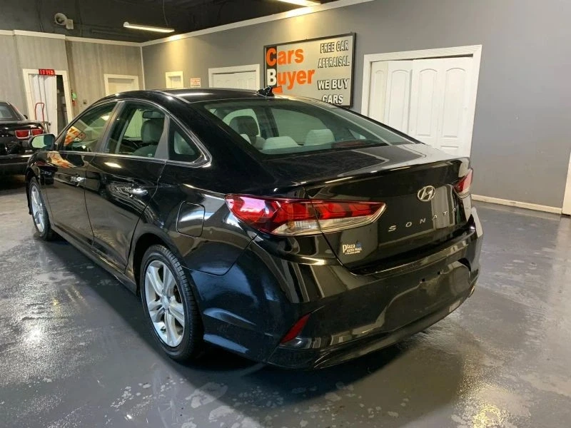 2019 Hyundai Sonata - Image 4 of 12