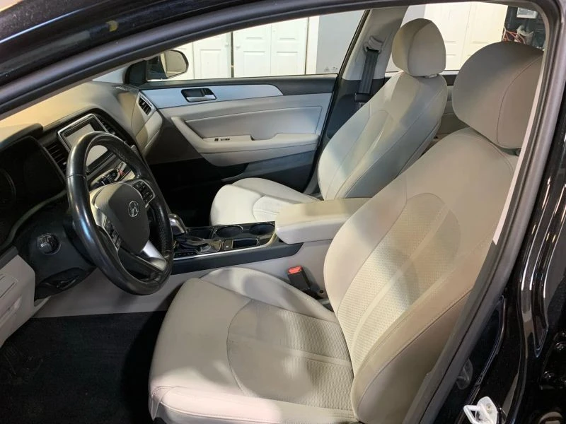 2019 Hyundai Sonata - Image 9 of 12