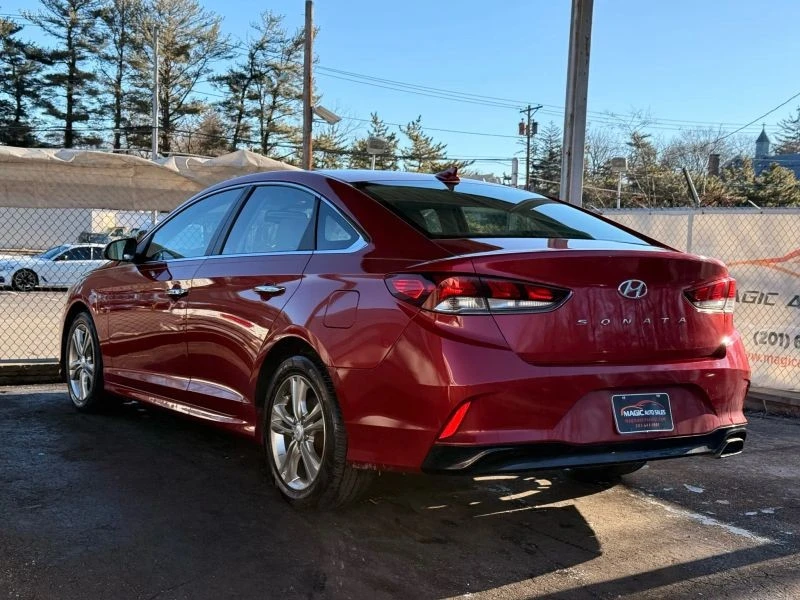 2019 Hyundai Sonata - Image 9 of 12
