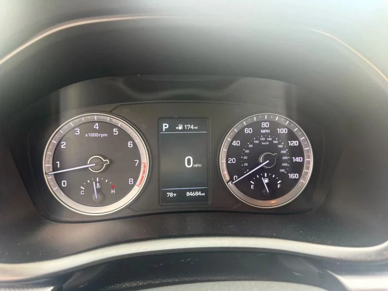 2019 Hyundai Sonata - Image 10 of 12