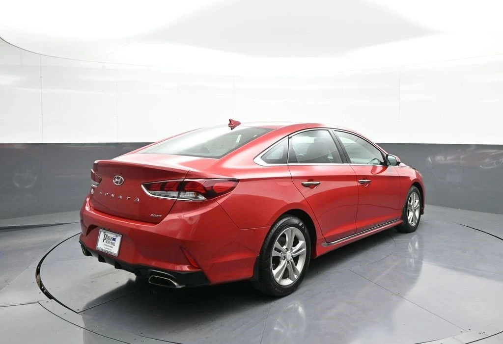 2019 Hyundai Sonata - Image 6 of 12