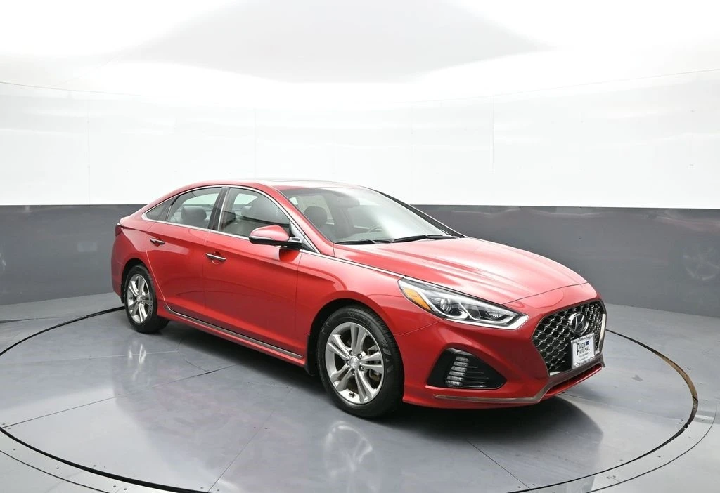2019 Hyundai Sonata - Image 4 of 12