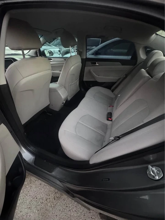2019 Hyundai Sonata - Image 4 of 11