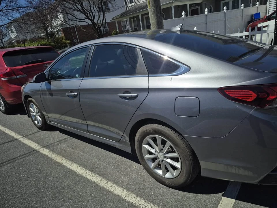 2019 Hyundai Sonata - Image 5 of 11