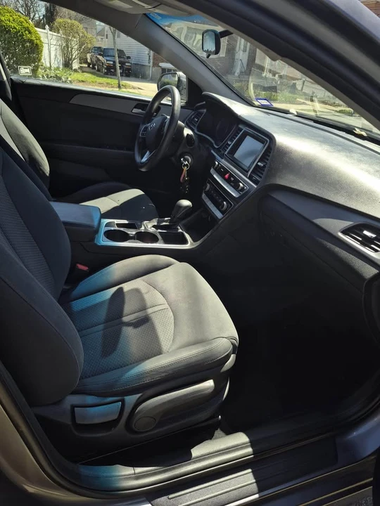 2019 Hyundai Sonata - Image 9 of 11