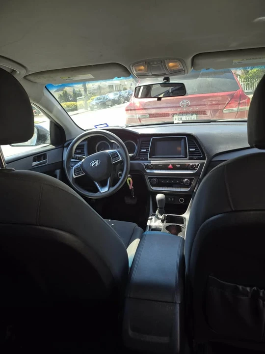 2019 Hyundai Sonata - Image 8 of 11
