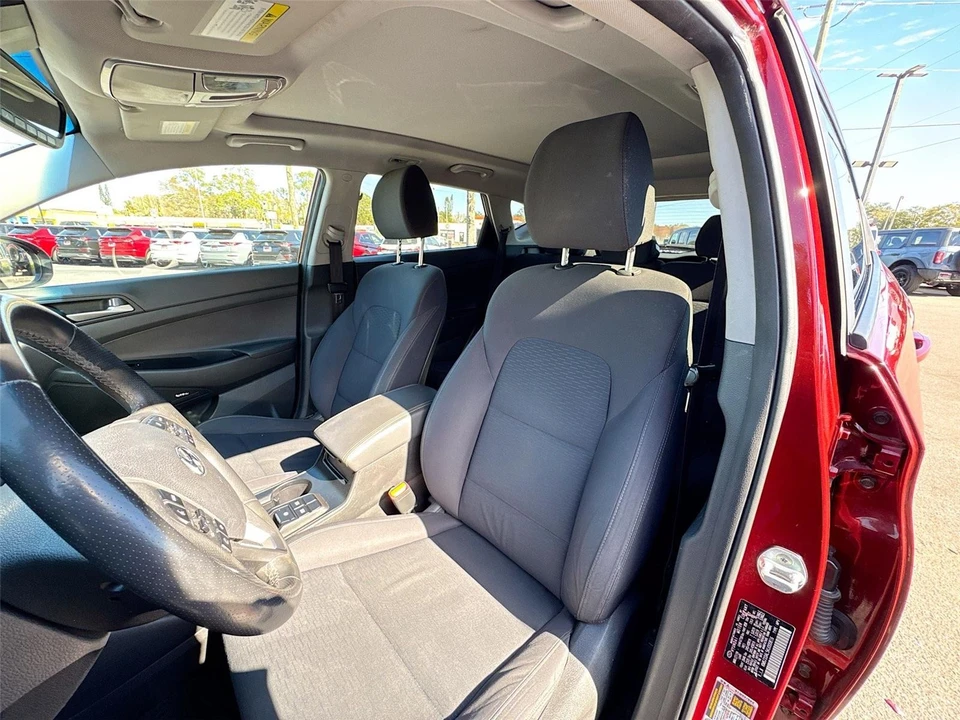 2019 Hyundai Tucson - Image 16 of 21