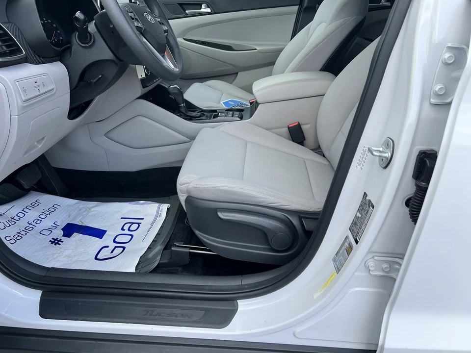 2019 Hyundai Tucson - Image 15 of 21