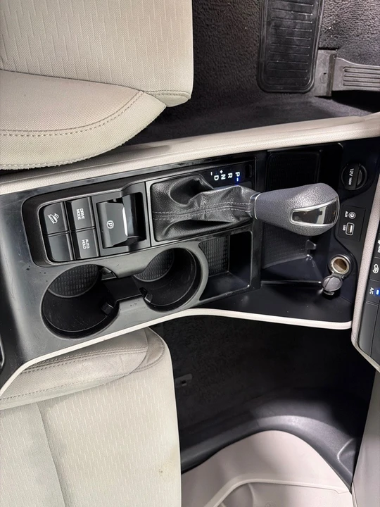 2019 Hyundai Tucson - Image 17 of 21