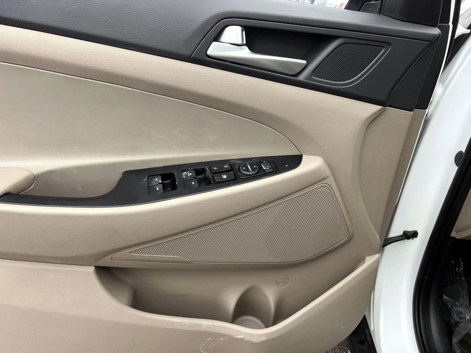 2019 Hyundai Tucson - Image 14 of 21