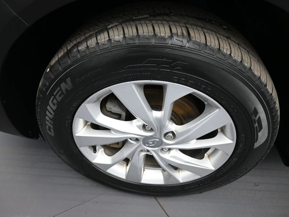 2019 Hyundai Tucson - Image 14 of 21