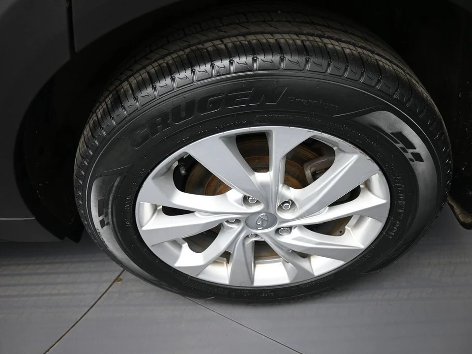 2019 Hyundai Tucson - Image 15 of 21