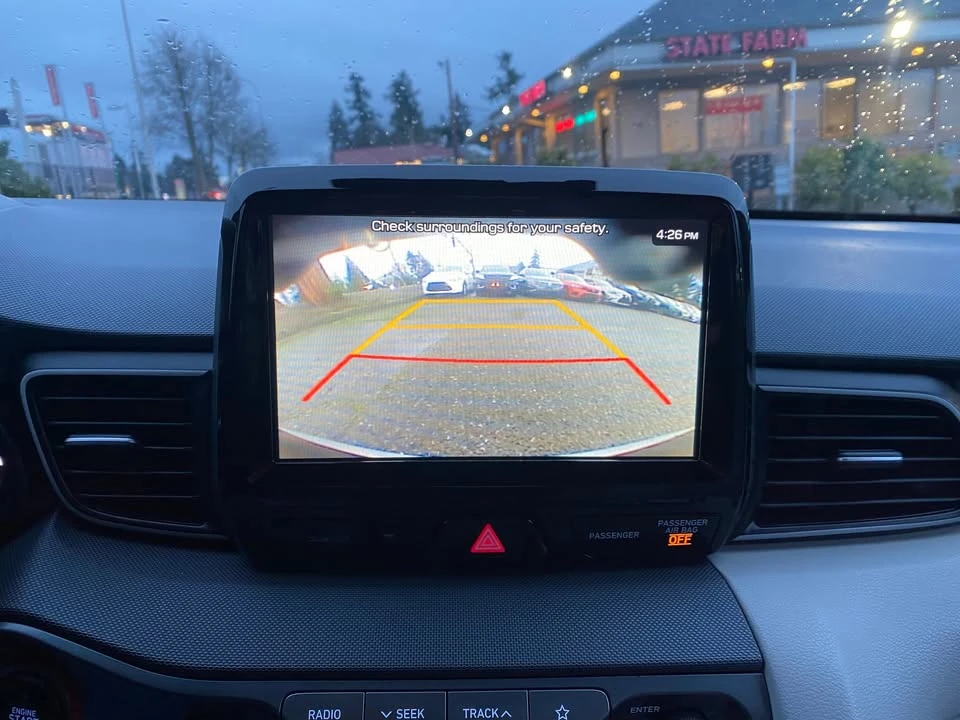 2019 Hyundai Elantra - Image 19 of 20