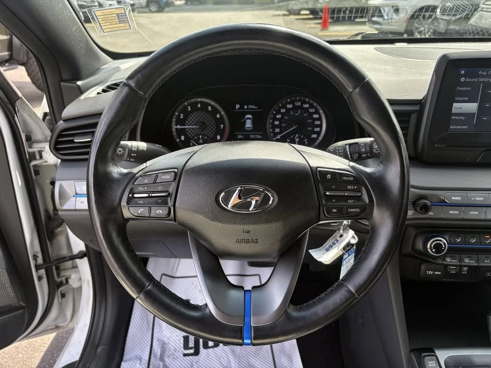 2019 Hyundai Veloster - Image 13 of 20