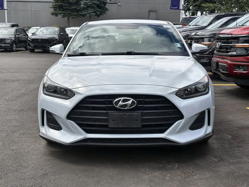 2019 Hyundai Veloster - Image 2 of 20