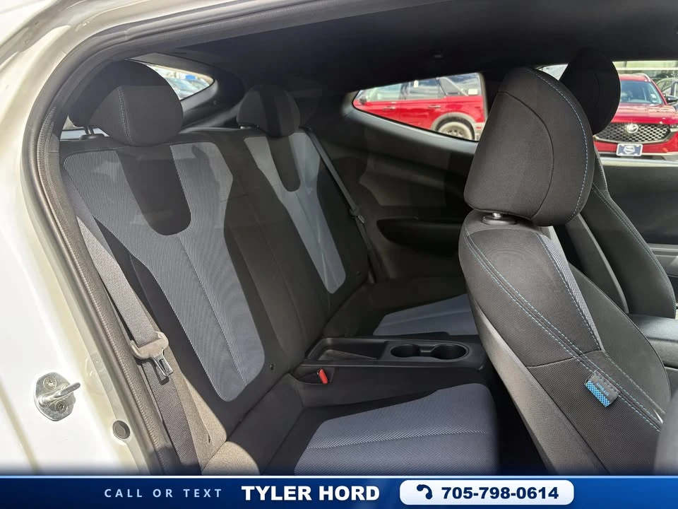 2019 Hyundai Veloster - Image 19 of 20