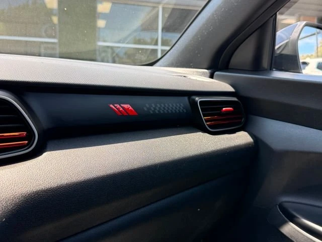 2019 Hyundai Veloster N - Image 19 of 20