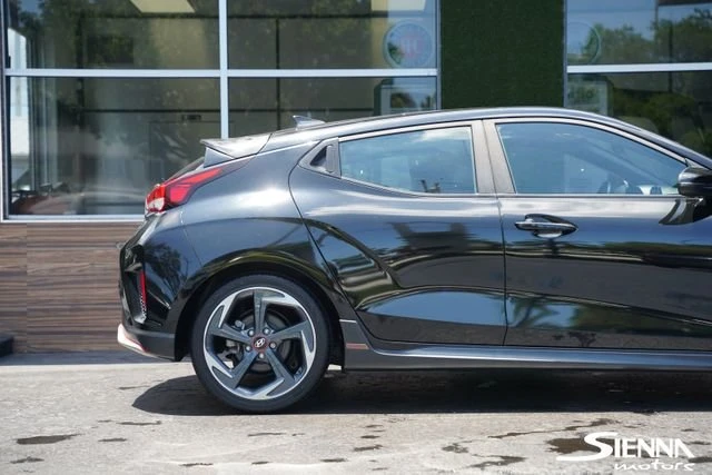 2019 Hyundai Veloster N - Image 7 of 20
