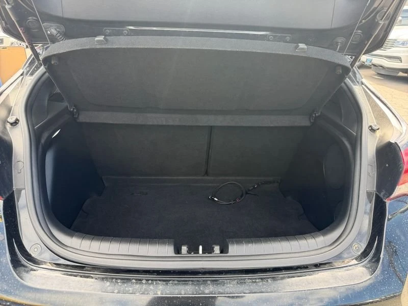 2019 Hyundai Veloster - Image 19 of 20