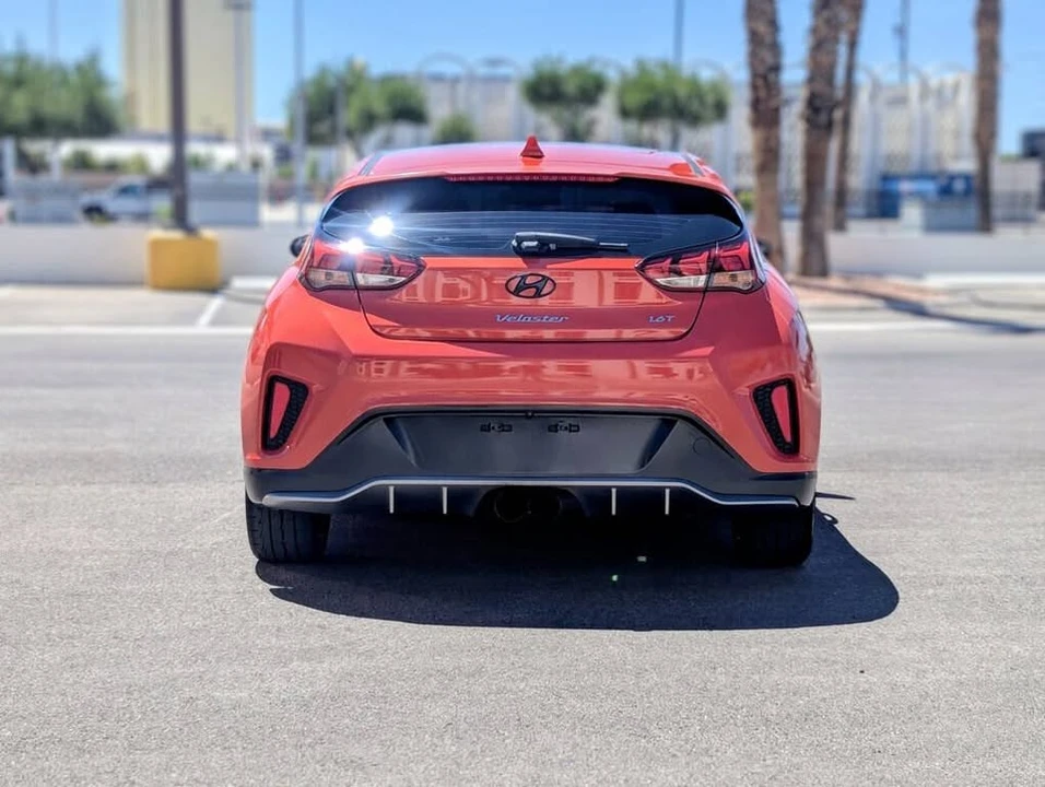 2019 Hyundai Veloster N - Image 6 of 10