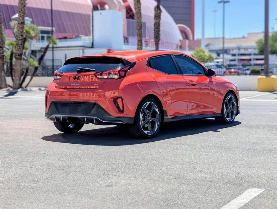2019 Hyundai Veloster N - Image 4 of 10