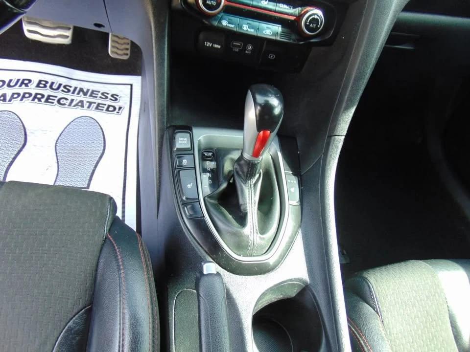 2019 Hyundai Veloster N - Image 18 of 20