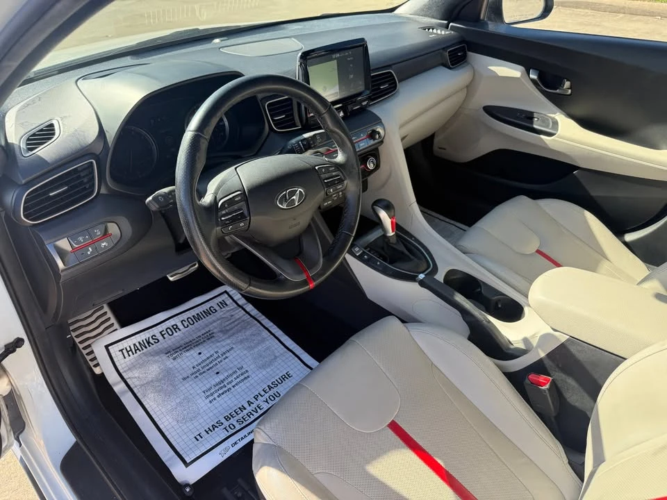2019 Hyundai Veloster N - Image 11 of 20