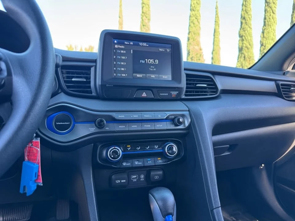 2019 Hyundai Veloster - Image 15 of 20