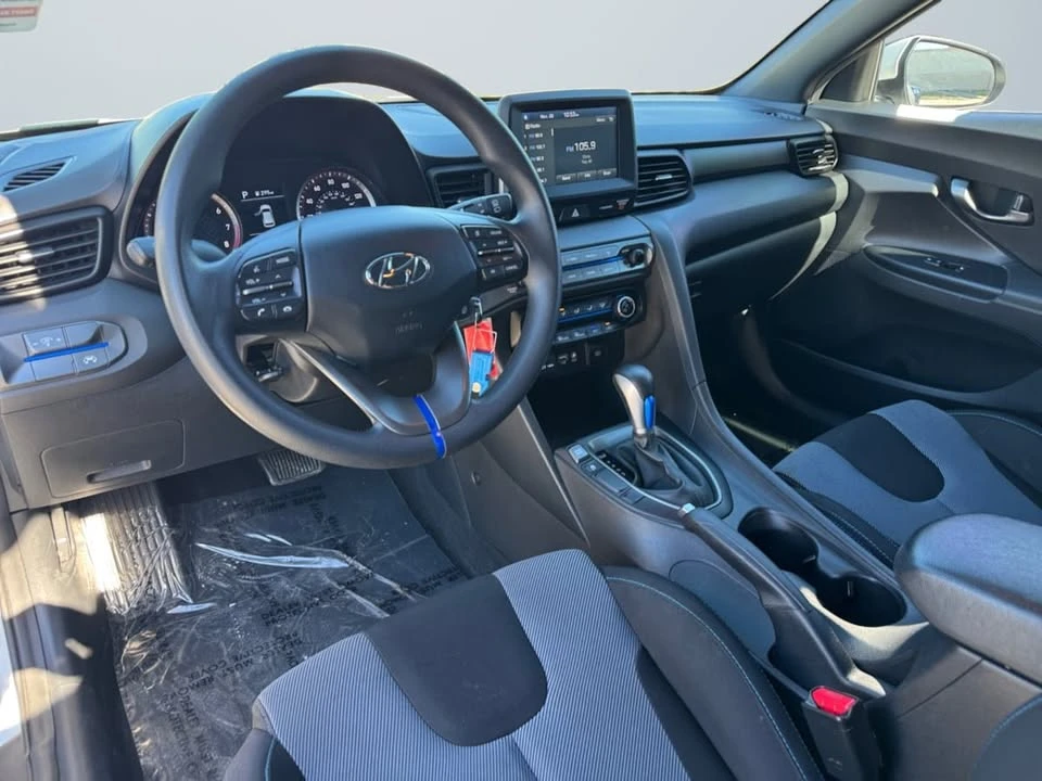 2019 Hyundai Veloster - Image 10 of 20
