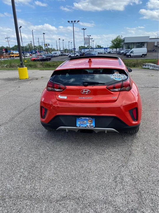 2019 Hyundai Veloster - Image 6 of 18