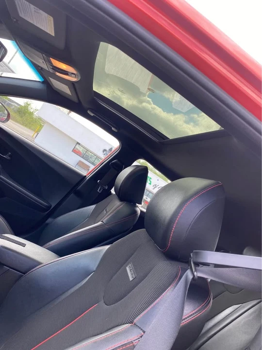 2019 Hyundai Veloster - Image 9 of 18