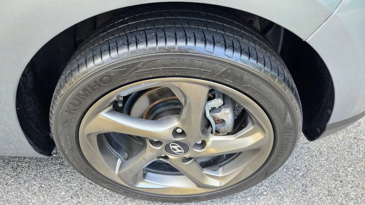2019 Hyundai Veloster - Image 21 of 22