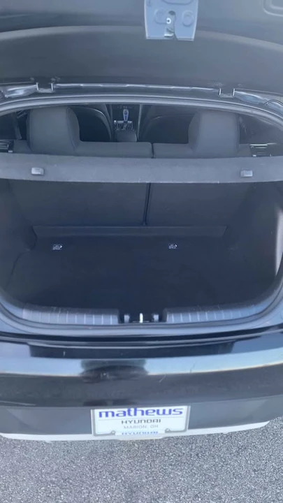2019 Hyundai Veloster - Image 7 of 11