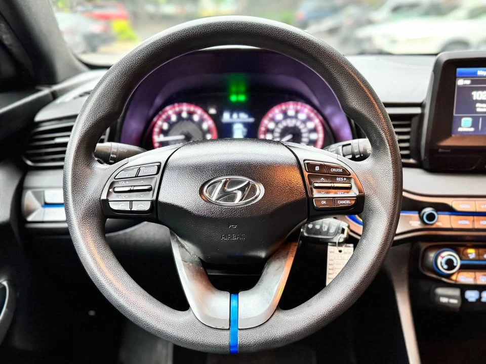 2019 Hyundai Veloster - Image 9 of 16