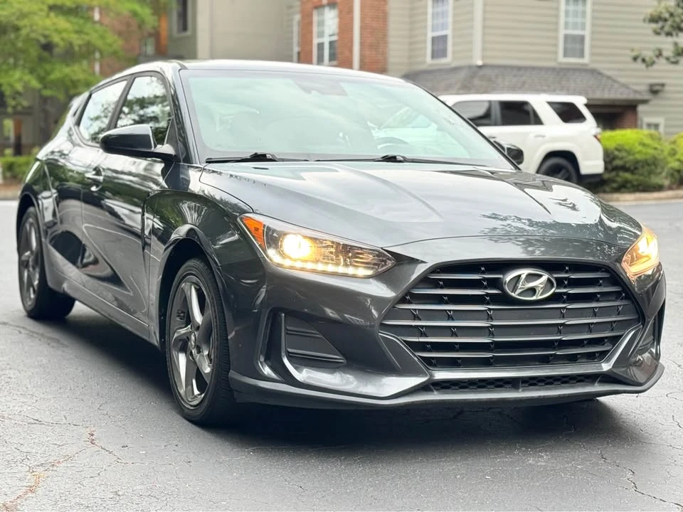 2019 Hyundai Veloster - Image 2 of 16