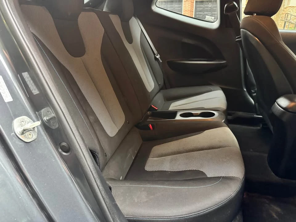 2019 Hyundai Veloster - Image 12 of 16
