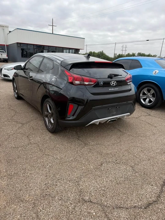 2019 Hyundai Veloster - Image 4 of 4