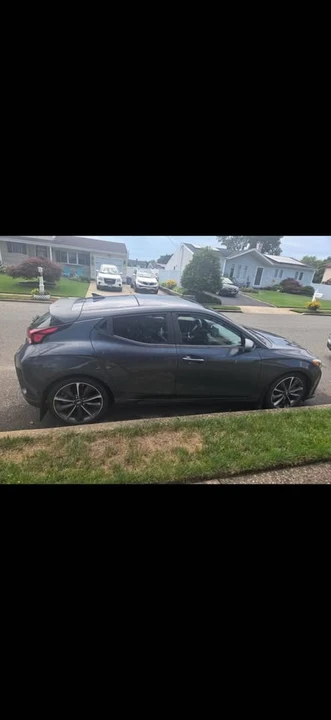 2019 Hyundai Veloster - Image 4 of 8