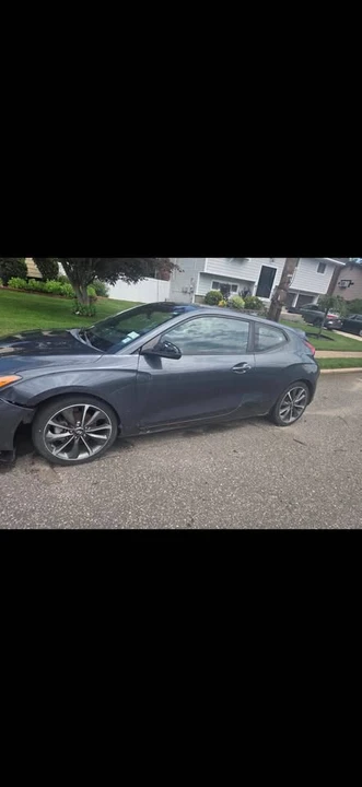 2019 Hyundai Veloster - Image 3 of 8