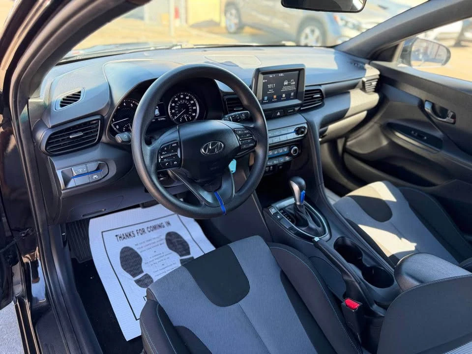 2019 Hyundai Veloster - Image 14 of 20