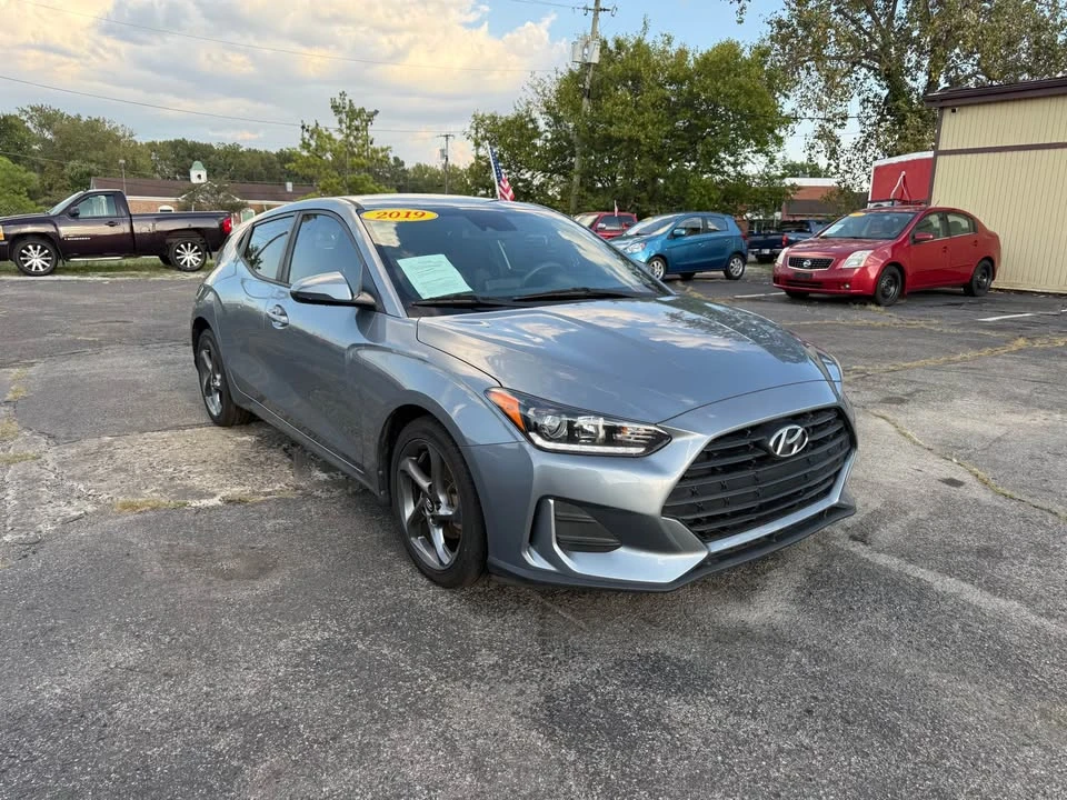 2019 Hyundai Veloster - Image 3 of 16